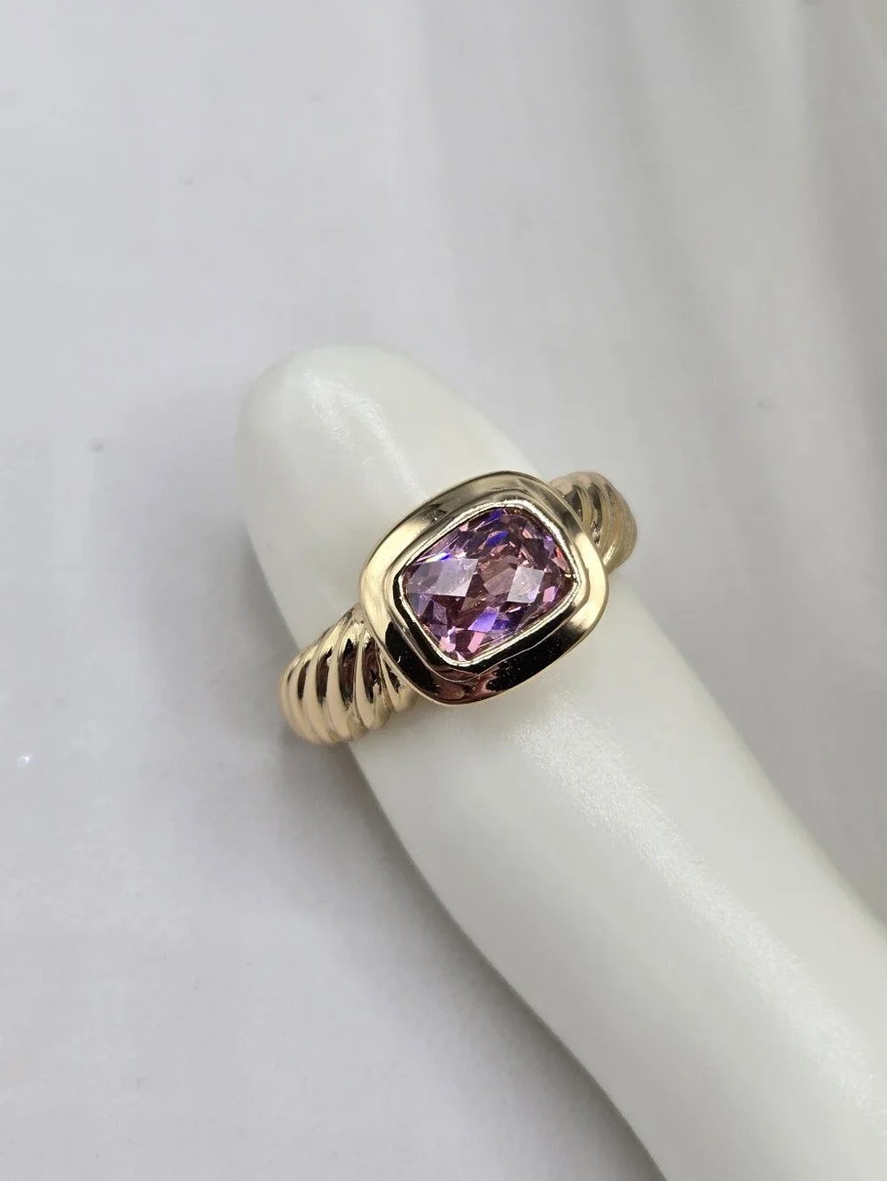 Swarovski Crystal Elements Gold Statement Ring Pink Size 7 Bezel Set East West